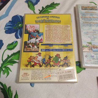 Lote di DVD per bambini e manuali