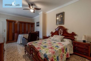 Piso en venta en Cervantes en Granada