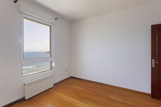 Ático en venta en La Arena en Gijón