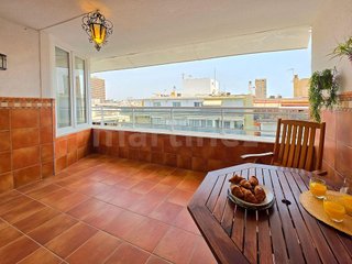 Ático en venta en Ensanche - Diputación en Alicante