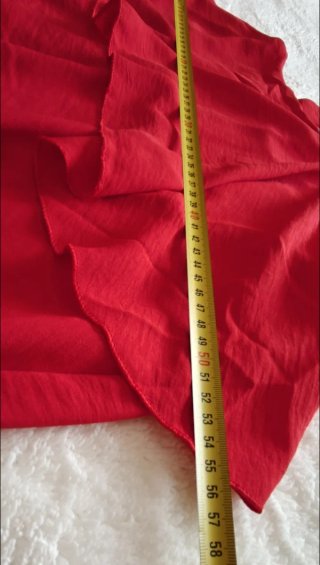 Vestido rojo con volantes
