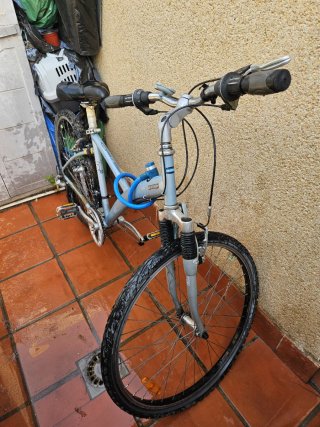 Bicicleta Decathlon Gris