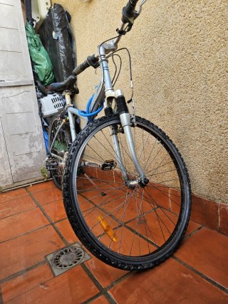 Bicicleta Decathlon Gris
