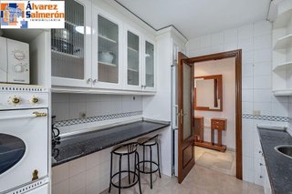 Piso en venta en Almanjáyar en Granada