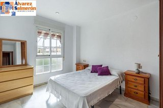 Piso en venta en Almanjáyar en Granada