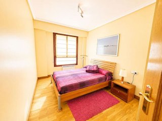Piso en venta en Aiete en San Sebastián-Donostia