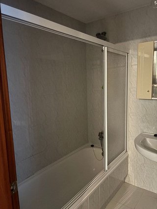 Piso en venta en Grove (O)