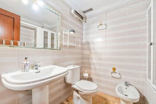 Piso en venta en Altozano - Conde Lumiares en Alicante