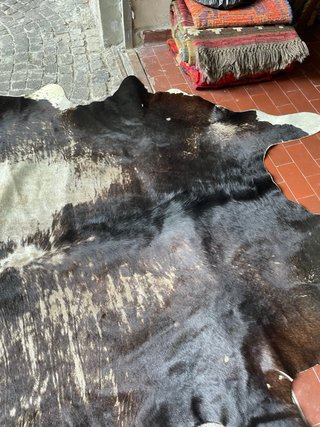 Tappeto in vera pelle bianco e nero
