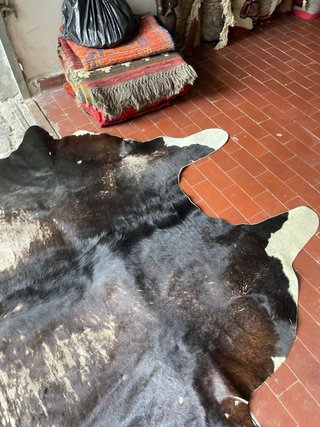 Tappeto in vera pelle bianco e nero