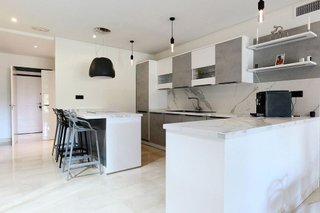 Piso en venta en Puerto Banús en Marbella