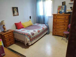Piso en venta en La Granja-La Colina-Los Pastores en Algeciras