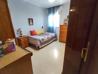 Piso en venta en La Granja-La Colina-Los Pastores en Algeciras