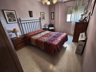 Piso en venta en La Granja-La Colina-Los Pastores en Algeciras
