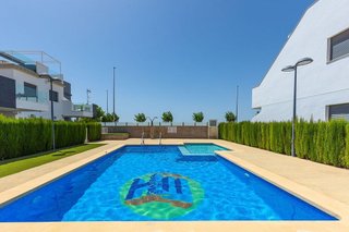 Piso en venta en Zona Pueblo en Pilar de la Horadada