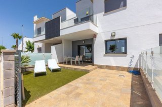 Piso en venta en Zona Pueblo en Pilar de la Horadada