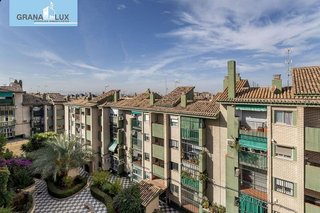 Piso en venta en Polígono Cartuja – La Paz en Granada