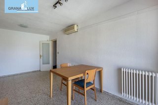 Piso en venta en Polígono Cartuja – La Paz en Granada