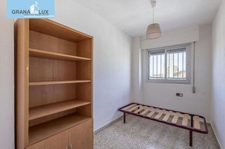 Piso en venta en Polígono Cartuja – La Paz en Granada