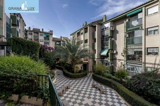 Piso en venta en Polígono Cartuja – La Paz en Granada