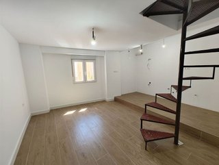 Piso en venta en Zona Ayuntamiento en Alhendín