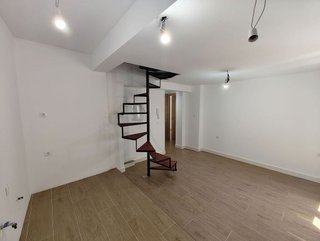 Piso en venta en Zona Ayuntamiento en Alhendín