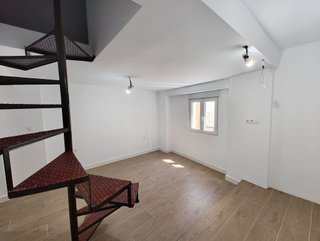 Piso en venta en Zona Ayuntamiento en Alhendín