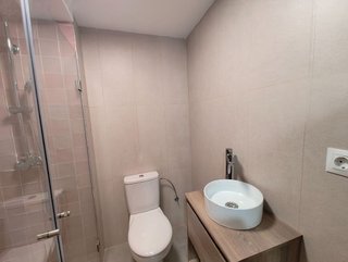 Piso en venta en Zona Ayuntamiento en Alhendín