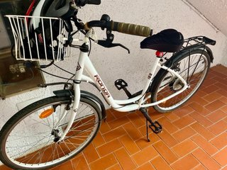 Bicicleta de paseo blanca