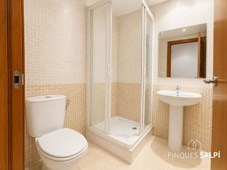Piso en venta en Eixample Sud – Migdia en Girona