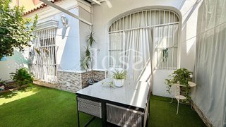 Casa adosada en venta en Consolación en Utrera