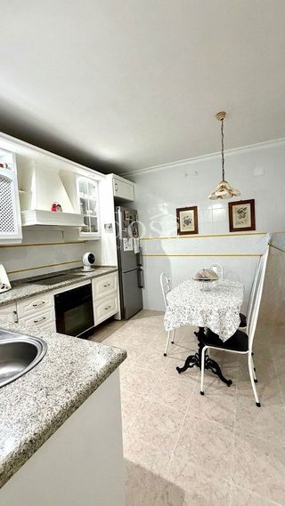 Casa adosada en venta en Consolación en Utrera