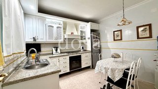 Casa adosada en venta en Consolación en Utrera