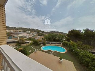Chalet en venta en Eixample Residencial en Roda de Barà