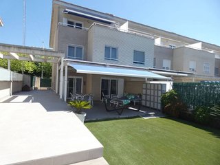 Casa adosada en venta en Zona Papa Luna - Platja del Gurugú en Benicarló