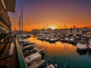Piso en venta en Empuriabrava en Castelló d´Empúries