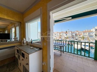 Piso en venta en Empuriabrava en Castelló d´Empúries