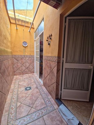 Casa adosada en venta en Marmolejo