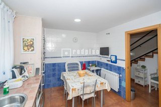 Casa adosada en venta en Cubas de la Sagra