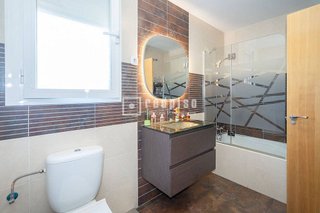 Casa adosada en venta en Cubas de la Sagra