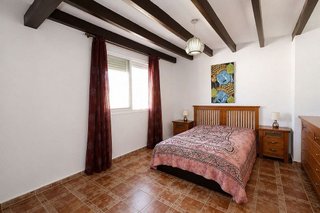 Casa adosada en venta en Las Lomas de Río Verde en Marbella