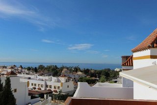 Casa adosada en venta en Las Lomas de Río Verde en Marbella