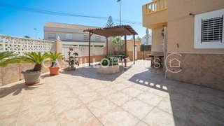Casa en venta en Playa de los Locos en Torrevieja