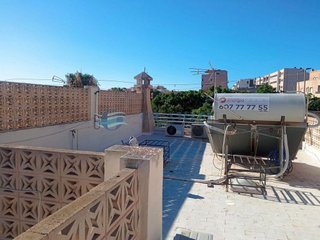Casa adosada en venta en Roquetas Centro en Roquetas de Mar