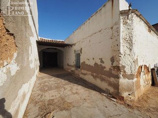 Chalet en venta en Tomelloso