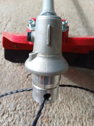 Desbrozadora Kawasaki TJ53E