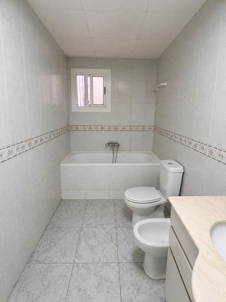 Piso en venta en Cerdanyola sur en Mataró