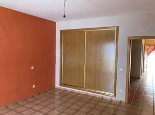 Casa en venta en Herencia