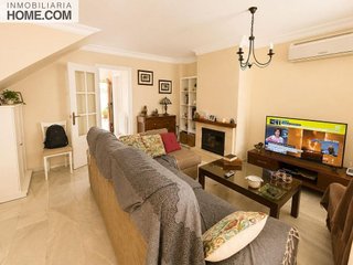 Casa adosada en venta en Centro en Alhaurín de la Torre