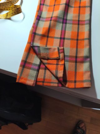 Pantalón cuadros flare naranja